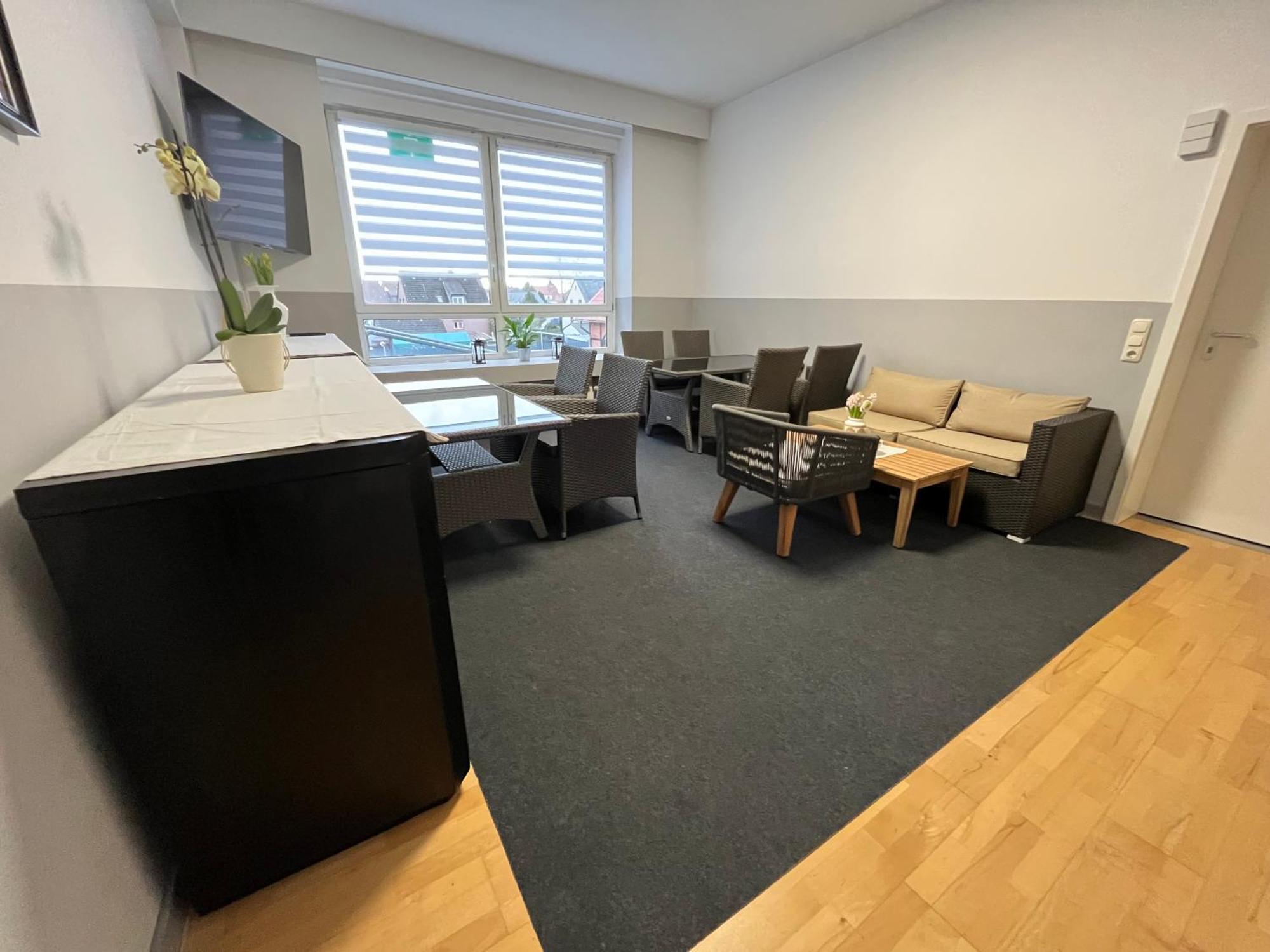 Doppelzimmer Mit Bad- Fernseher Meine Zewnętrze zdjęcie
